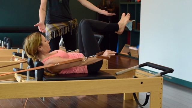 Recipes for a Zesty Life: Mindful Movement #mindfulness #pilates смотреть онлайн