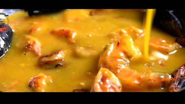 Cотэ из морепродуктов в Porto Restaurant смотреть онлайн