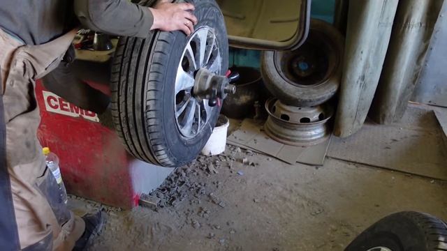 Шины Cordiant Comfort 2 SUV 215/70 . ВЛОГ. смотреть онлайн