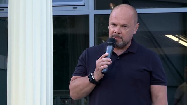 Закладка памятника Владиславу Францевичу Краевскому на стадионе "Салют Гераклион" смотреть онлайн