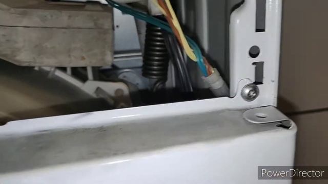 Разбор стиральной машины Bosch Logixx 6, очистка фильтра смотреть онлайн