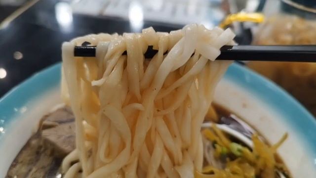 食為天京川滬料理。北角??Sik Wai Tin。North Point смотреть онлайн