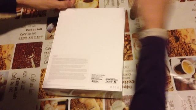 AppleZein - Unboxing iPad 4 generazione смотреть онлайн
