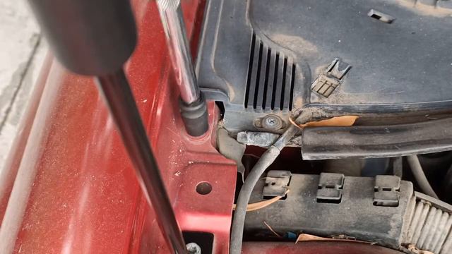 How To Remove Front Fender Guards! - VY Commodore смотреть онлайн