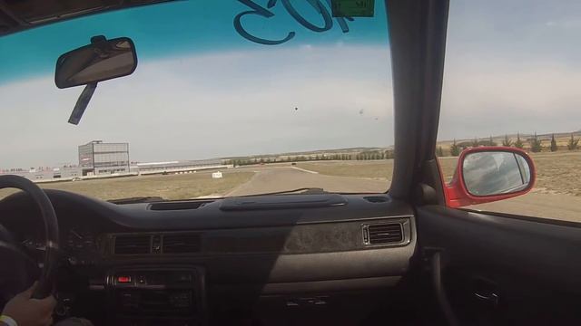 Track Parade Circuito Kotarr Honda Civic 1.6i sr vtec onboard (no edit) смотреть онлайн