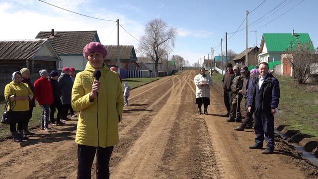 Ремонт улицы Комсомольская протяженностью 1000 метров д Старый Орьебаш МР Калтасинский район РБ смотреть онлайн