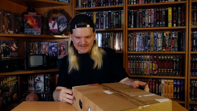 РАСПАКОВКА VHS 4 - ОБМЕН смотреть онлайн