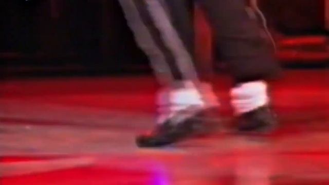 Michael Jackson Billie Jean Spin + Toe Stand Evolution (1982-2001) смотреть онлайн