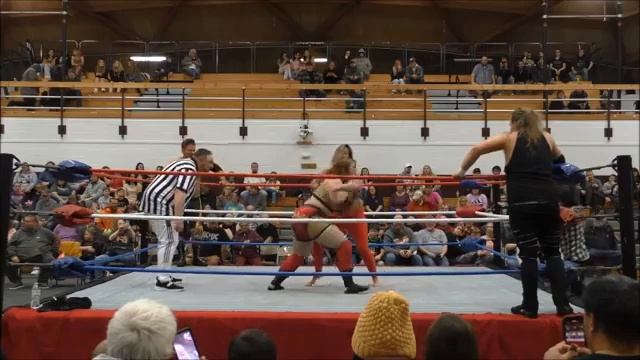 Intergender Wrestling // Mixed // Male V Female : Jessie Nolan & Blade Bandit vs Ashley & Backwood смотреть онлайн