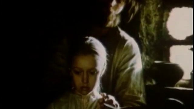 На улице дождик / It Is Raining Outside (a Russian folk song) смотреть онлайн