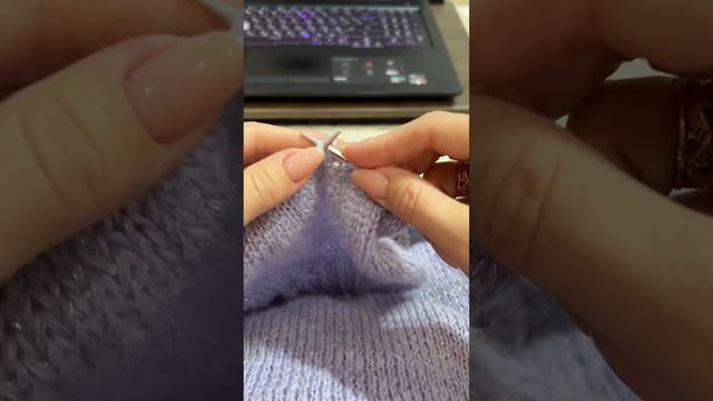 На спицах Джемпер Navi - самая базовая модель из коллекции Klyusha Style смотреть онлайн
