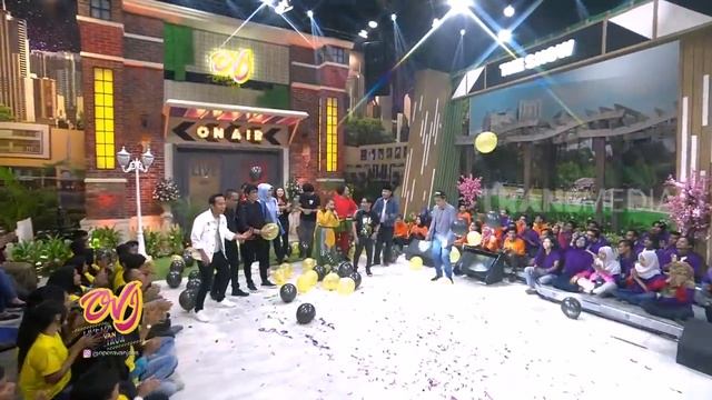 KELUARGA BESAR PARTO DATANG KE OVJ | OPERA VAN JAVA (17/04/19) PART 5 смотреть онлайн