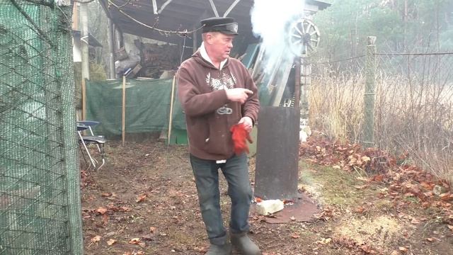 Как изготовить древесный уголь смотреть онлайн