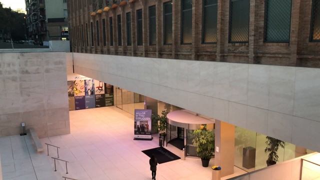 CaixaForum , Barcelona смотреть онлайн