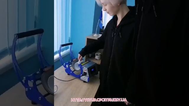 Урок в/н. тема "Створення макету у програмі Photoshop" та друк на чашці. смотреть онлайн