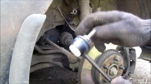 Замена передней стойки стабилизатора Ford Mondeo 3