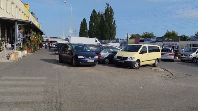 Вьетнамский район в Праге. Сапа-базар и культурный центр. смотреть онлайн