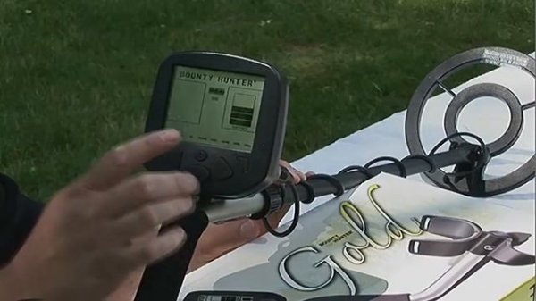 Bounty Hunter Gold Metal Detector (Dunham's Sports)