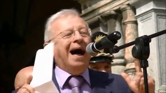 Cremona le celebrazioni ufficiali del 25 aprile nel 69° della Liberazione смотреть онлайн