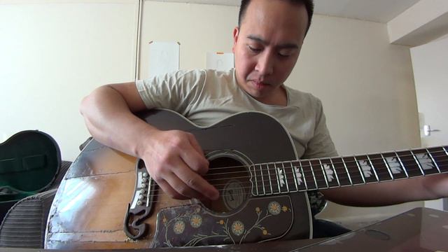 Quarantine guitar comparison 1948 gibson sj vs 2008 Gibson sj200 смотреть онлайн