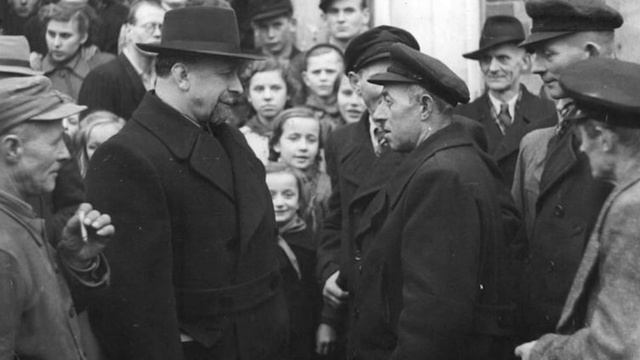 La historia del JEFE de ESPIONAJE de la ALEMANIA ORIENTAL. смотреть онлайн