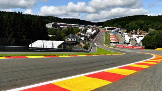 Formula 1 vs Formula E: How Do They Compare? смотреть онлайн