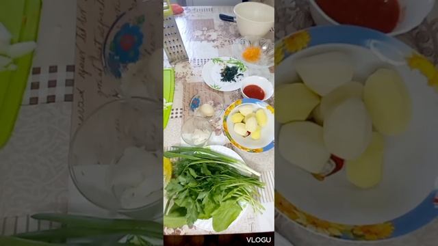 Готовлю Зеленый Борщ на смальце с крапивой и зеленью!!! смотреть онлайн