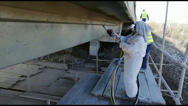 Wagner PC1030E & Mapei Mapelastic bridge/viduct construction смотреть онлайн