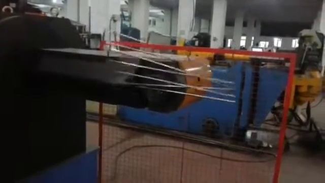 Проволокогибочный станок CHR-10-3A смотреть онлайн