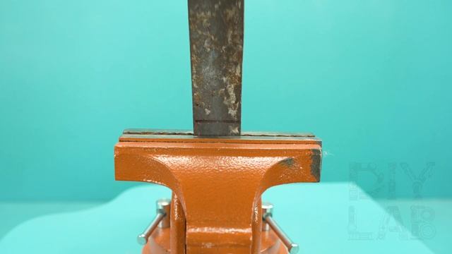 НИКОГДА НЕ ВЫБРАСЫВАЙТЕ СТАРУЮ ЛОПАТУ, СДЕЛАЙТЕ ОТЛИЧНЫЙ ИНСТРУМЕНТ САМИ! смотреть онлайн