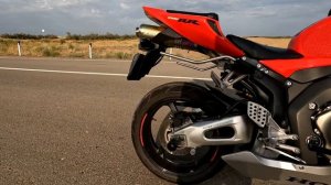 Как  научить ездить на мотоцикле