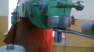Как извлекать конус морзе из шпинделя фрезерного станка.