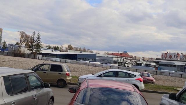 Казань, ул. Родины 24И (у входа)