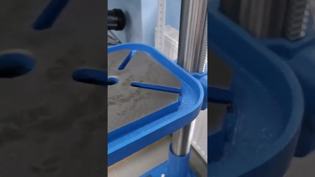 Сверлильный станок DP 20M по металлу за 27 000 рублей смотреть онлайн