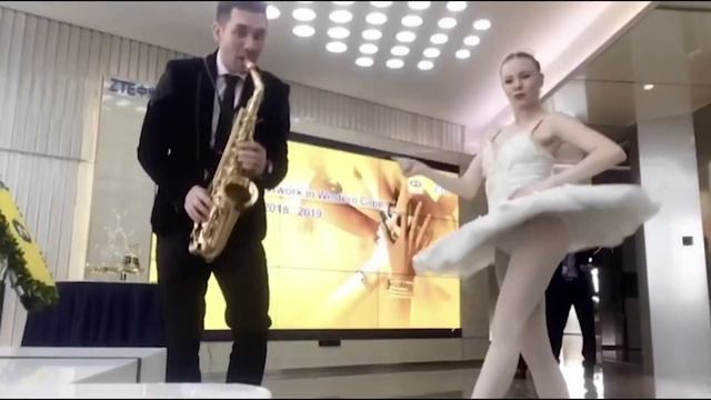 Dance monkey saxophone cover смотреть онлайн