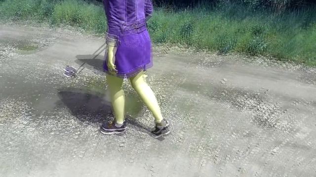 Фотосессия, змея и экстремальные условия. смотреть онлайн