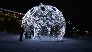 Магнитогорск, новогодняя ёлка, ледяной городок на курантах (26.12.2017)