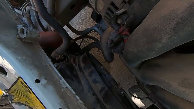 замена радиатора Ford Focus 2001 год