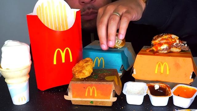 ASMR MCDONALD'S ICE CREAM CONE CHEESY QUARTER POUNDER CHICKEN NUGGETS FRIES FISH FILLET *BIG BITES* смотреть онлайн