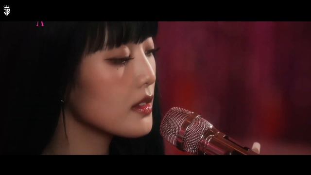 MINNIE 민니 - 'Change (Solo Version)' M/V смотреть онлайн