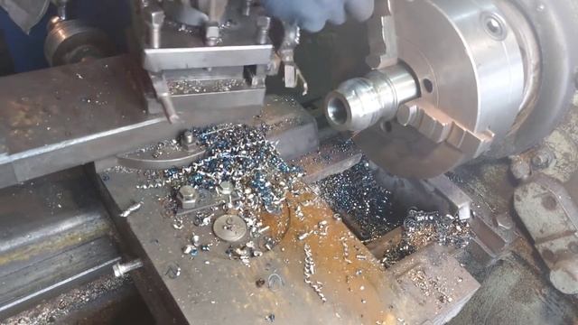 Шарниры(яблочки)для крюков задней навески МТЗ 1523 смотреть онлайн