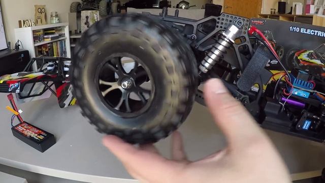 VRX Racing RH1045 1/10 Brushless Desert Truggy RC Car смотреть онлайн