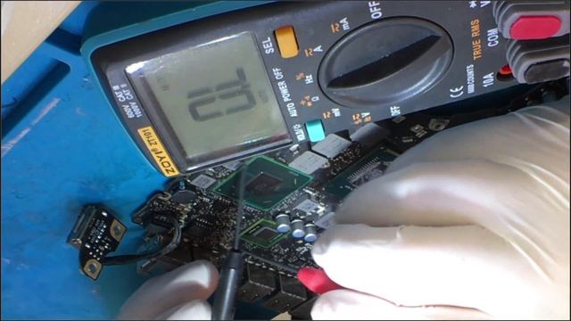 Macbook Pro PP3V42 G3H, SMC RESET L Failure L4901, C5001, R5070