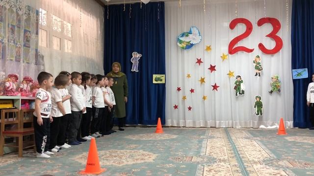 «День защитника Отечества» в старшей группе «Заюшкина избушка» смотреть онлайн