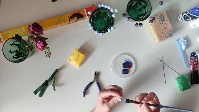 Ягоды черники из воздушного пластилина смотреть онлайн