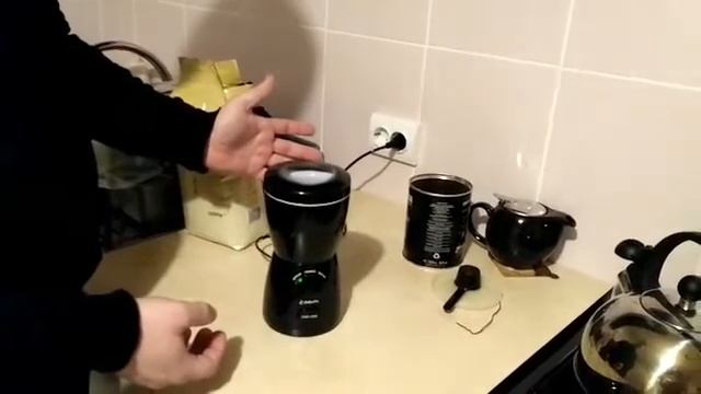 Распаковка кофемолки Delfa