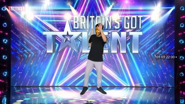 Half Man Half Horse | Sacred Riana Magician Fan Made Invisibility Magic | America's Got Talent 2023 смотреть онлайн
