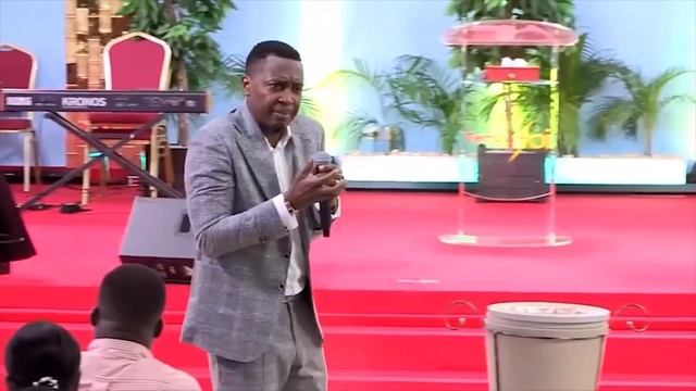 L'AMOUR EXCUSE TOUT | LE SCANNER DE L'AMOUR 24-02-20 | RÉVÉREND RAOUL WAFO смотреть онлайн