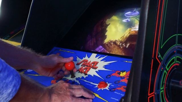 Arcade Bytes - Space Ace Arcade Review And Gameplay