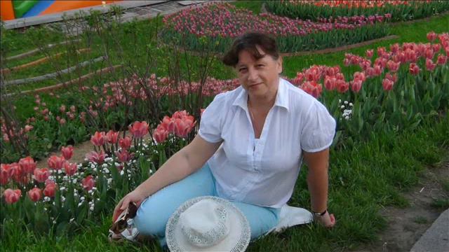 ИСПАНСКИЙ С ПЕСНЕЙ "Besame mucho" Galichenko L смотреть онлайн